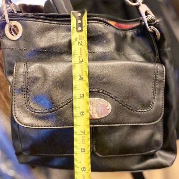 Franco Sarto Black Purse with practical pockets, storage and secret side pocket. - Picture 7 of 9